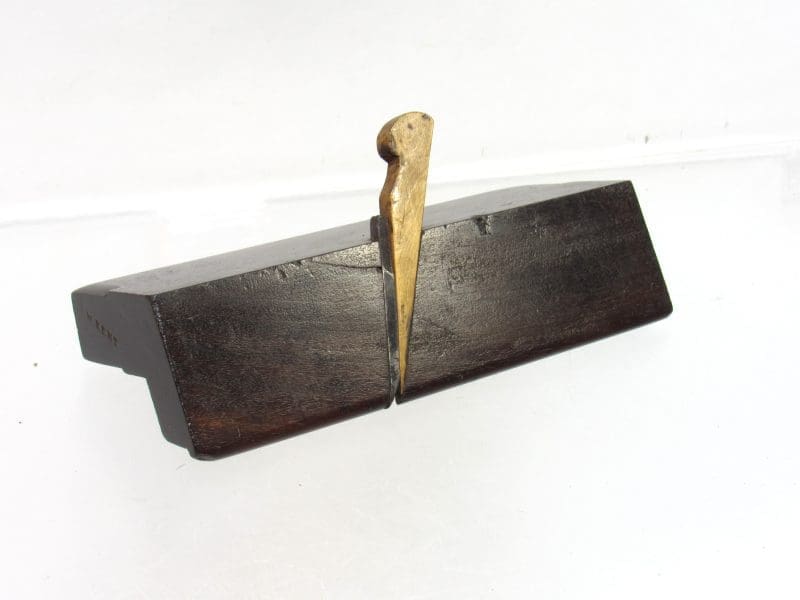 Very Different Exotic Wood Plane Makes A Tiny Round Profile On Angle