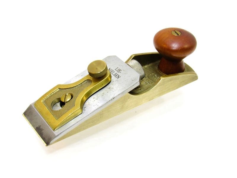 Superb Lie Nielsen # 97 1/2 Small Chisel Plane.