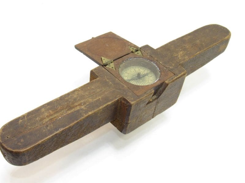 Amazing 1800s Compass In A Wooden Holder