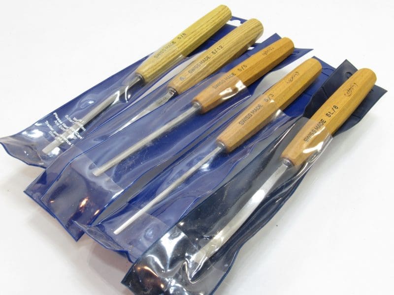 Superb Set of 5 Pfeil Swiss Made Carving Chisels No 5 Sweep Gouge 5/12, 5/8, 5/5, 5/3, 5L/8 Bent Gouge