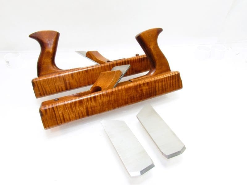 Minty Hard To Find Pair Of Left & Right Leon Robbins Panel Raising Planes With Pair Of Spare Cutters