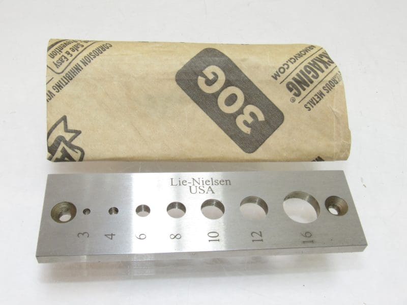 New Unused Lie Nielsen Metric Dowel Plate