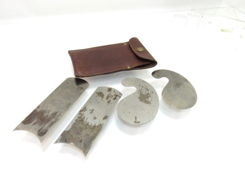 Lie Nielsen Leather Card Scraper Case With 4 Clifton Scrapers